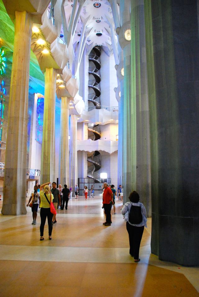 Sagrada Interior
