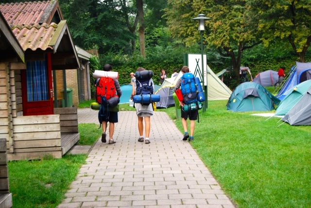 Backpacking Ghosts of Rendy, Evan and Jerry