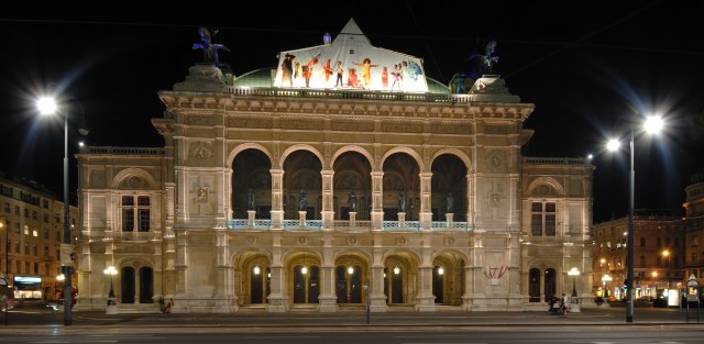 State Opera House (from Wikipedia)