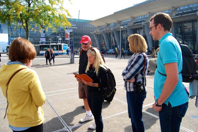 Joanna Leads the Tour