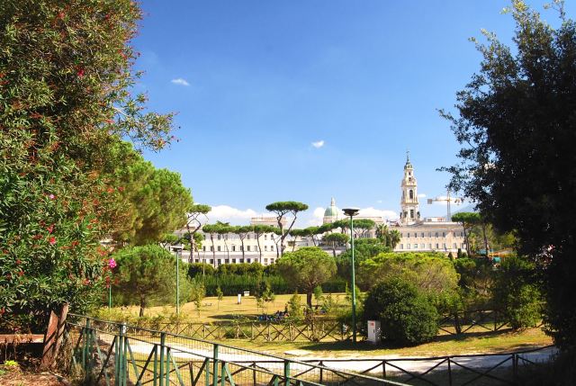 Modern Pompei Outside the Gates