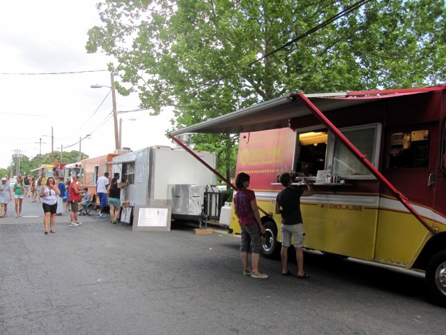 Food Truck Row