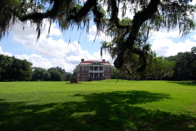 Drayton Hall