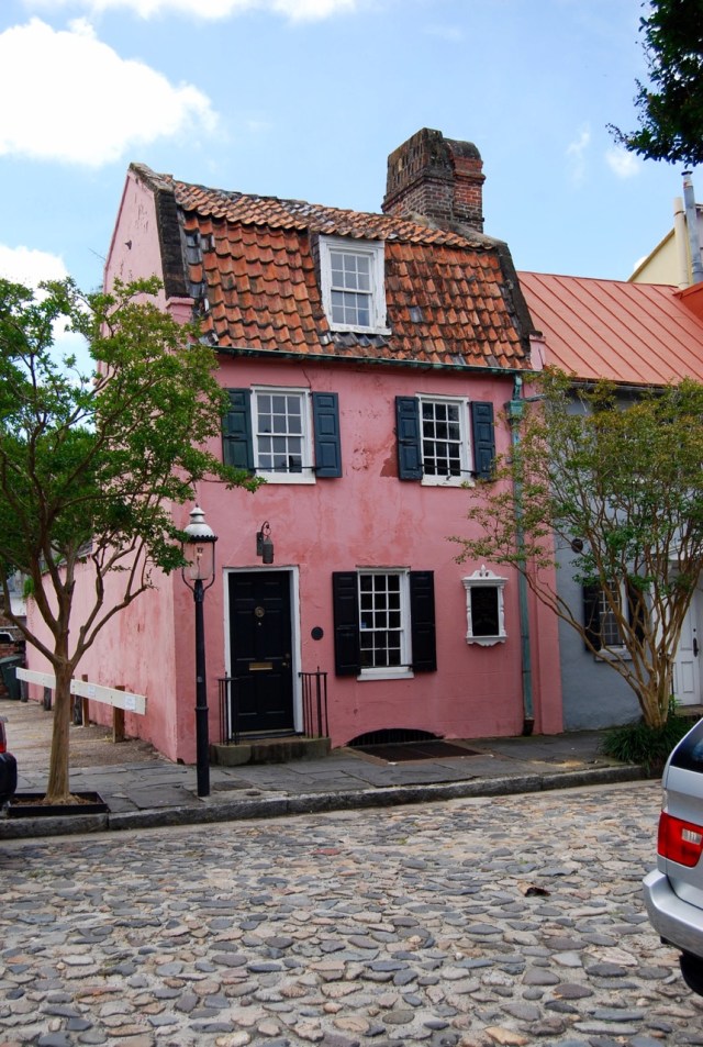 The Pink House from 1712 with "thigh" tiles