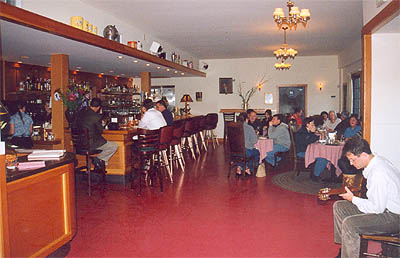 Speisekammer Front Room Web