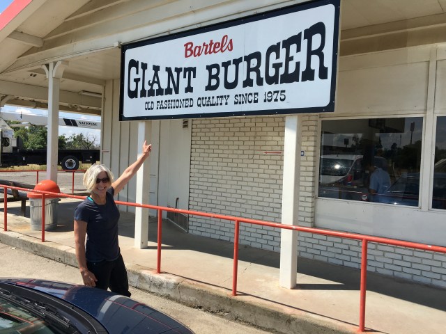 Bartels Giant Burger