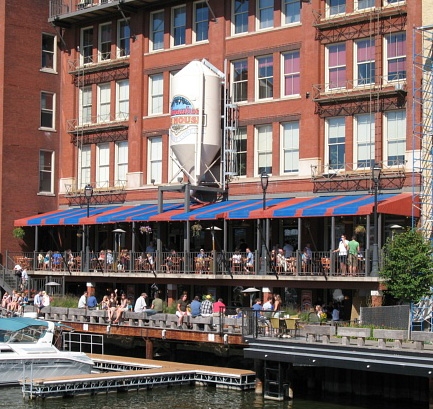 Milwaukee Ale House Exterior