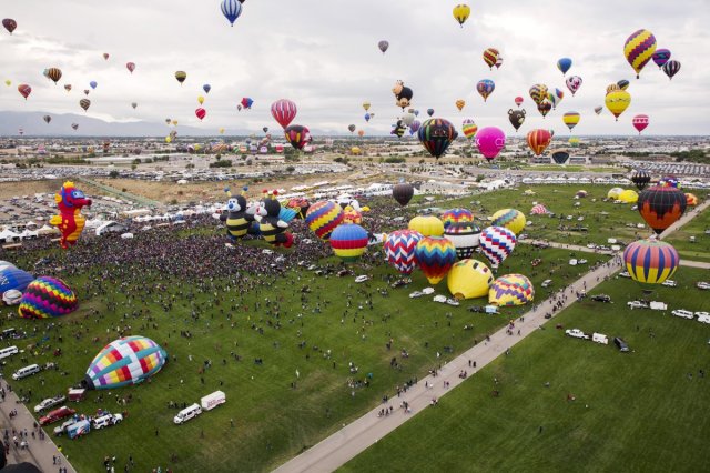 the-albuquerque-international-balloon-fiesta-had-its-first-lift-off-in-1972