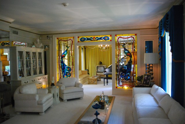 The Front Room - Nikon