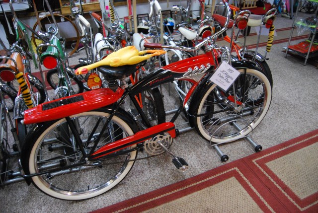 JC Higgens Color Flow