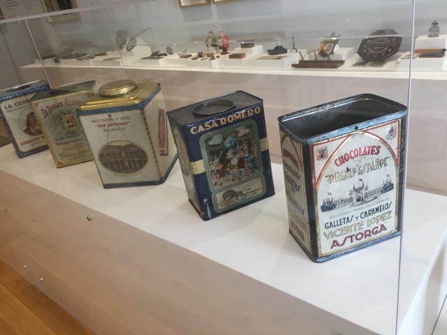 Chocolate Containers