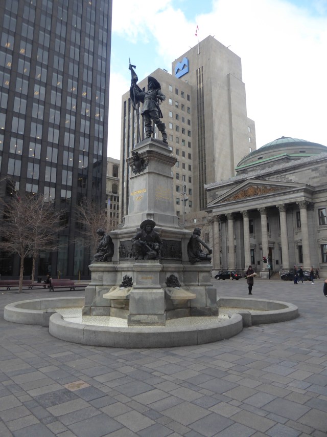 Statue of Paul de Chomedey