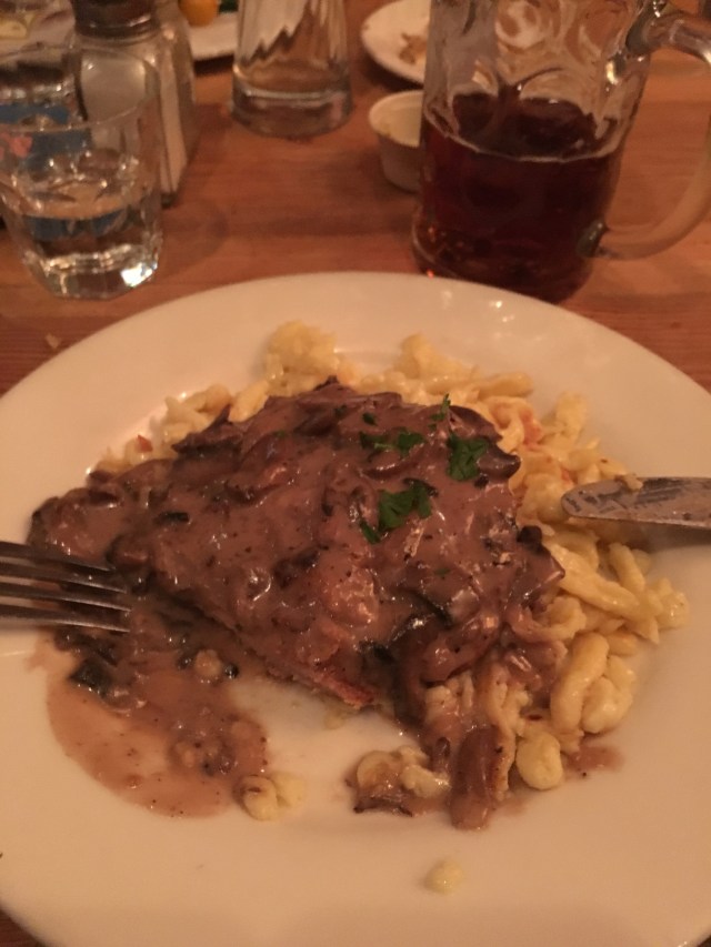 Jagerschnitzel vom Schwein