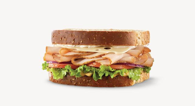 Roast_Turkey_and_Swiss_Sandwich