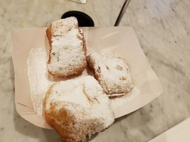 order of beignets