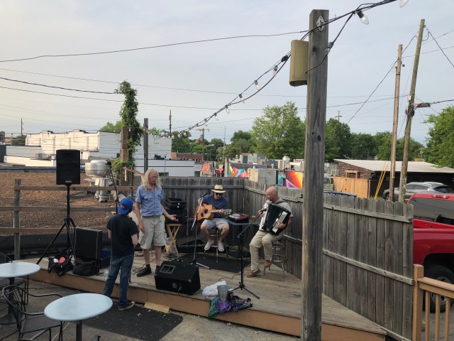 Setting up the Entertainment