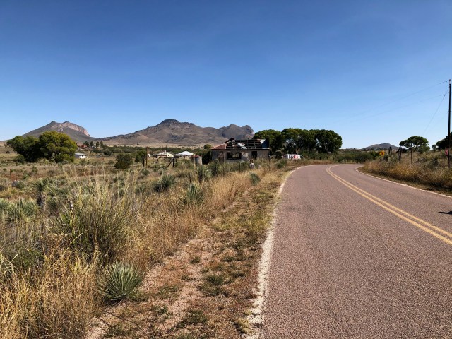 Abandoned House on the Way to Tombstone