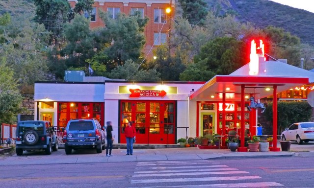 Screaming Banshee Pizza