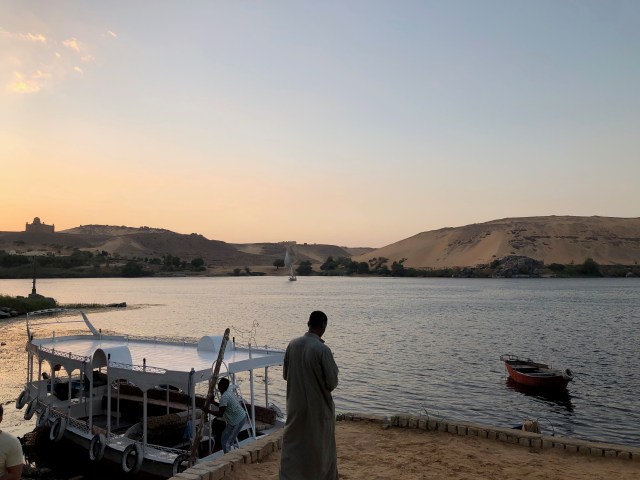 Docking at Elephantine Island