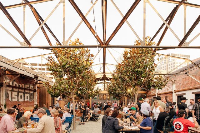 Drakes-Dealership0-646802e25056a36_64680472-5056-a36f-2394efc0a1da743a